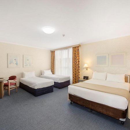 Mid City Motel Warrnambool Bagian luar foto