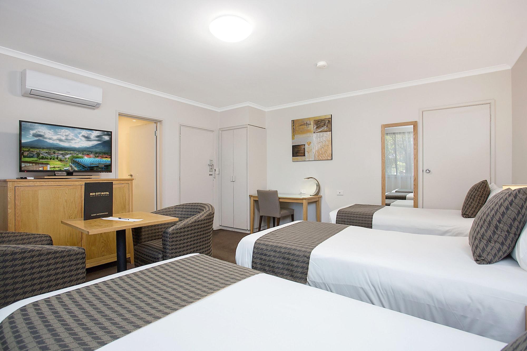 Mid City Motel Warrnambool Bagian luar foto