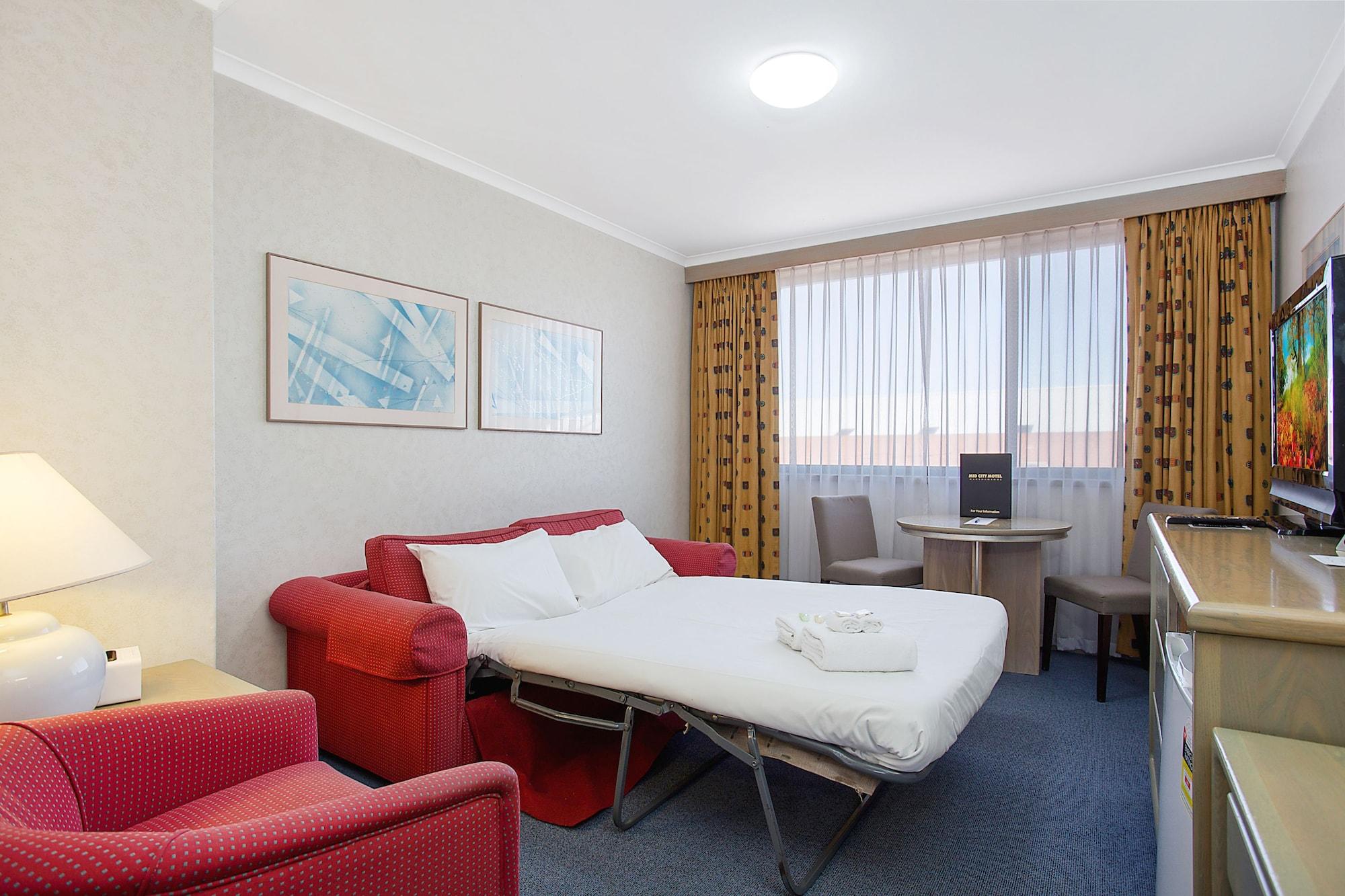 Mid City Motel Warrnambool Bagian luar foto